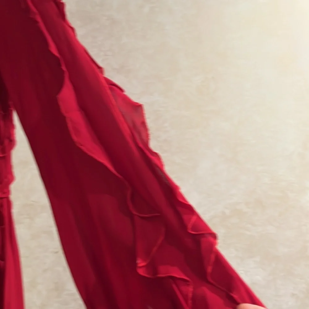 Beautiful Giambattista Vali red ruffle dress - Picture 7 of 10